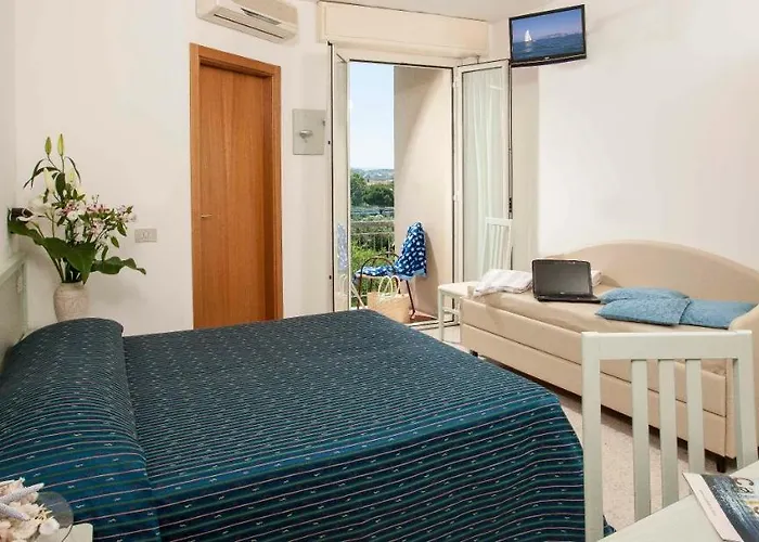 Hotel Leonardo Cattolica