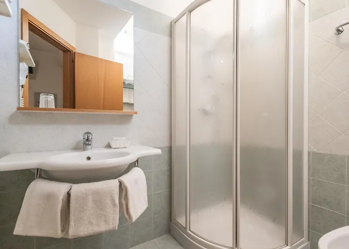 Hotel Leonardo Cattolica