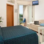 Hotel Leonardo Cattolica