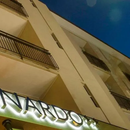 Leonardo Szálloda Cattolica