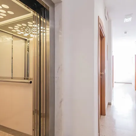 Leonardo ホテル カットーリカ